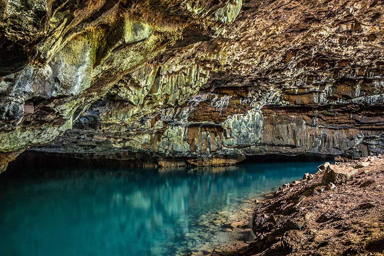 Buceo en cuevas, cavernas, espeleobuceo